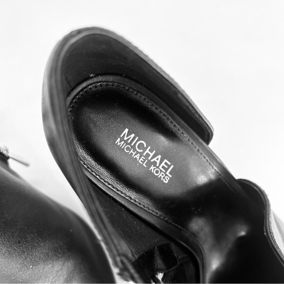 Michael Kors Black Leather Peeptoe Heel with Size CutOyt Zip Up, Size9 - Picture 4 of 16